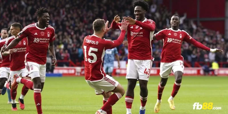 Nhận định Nottingham Forest vs Liverpool