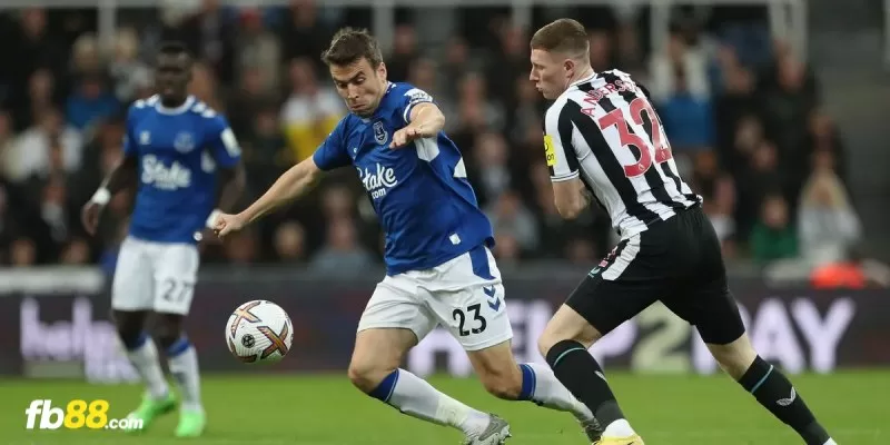 Nhận định Newcastle vs Everton